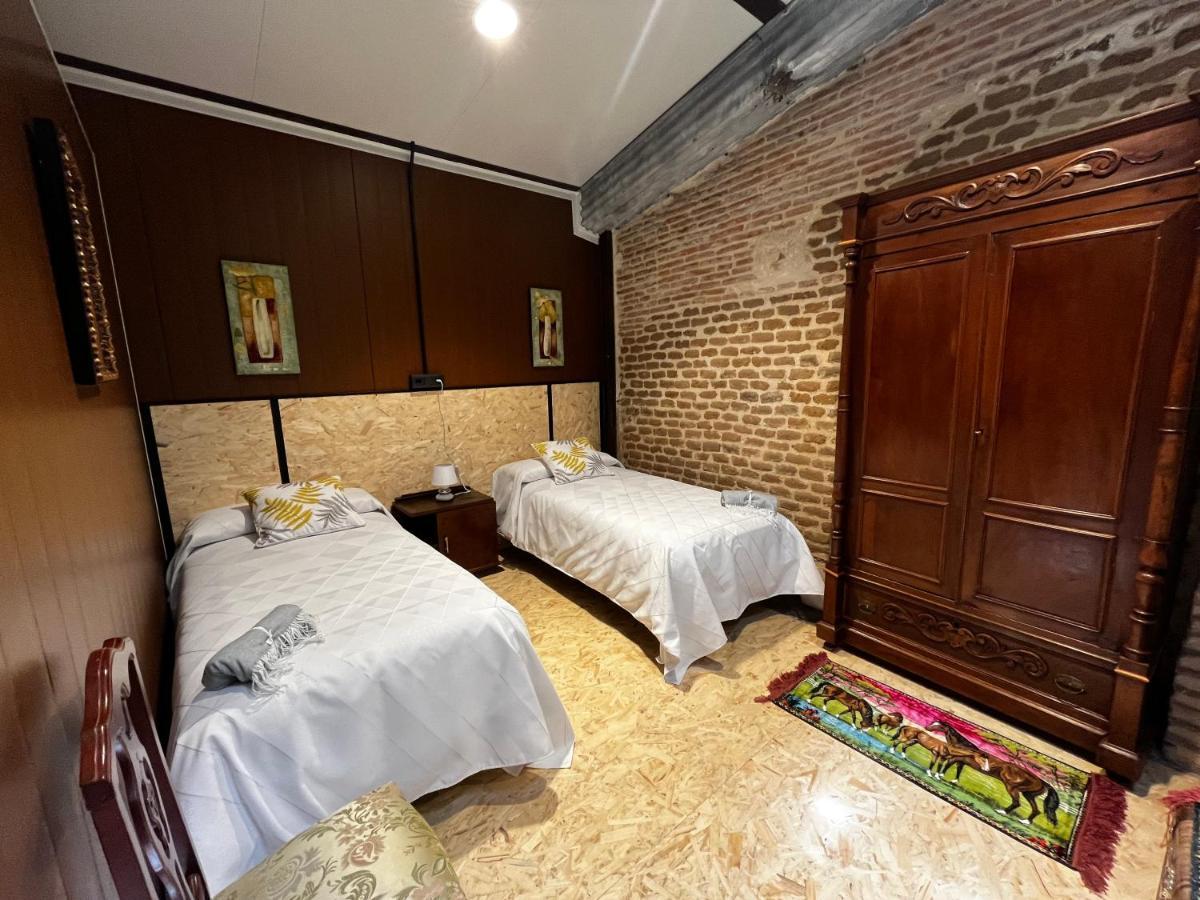 Affittacamere Casa Ruina Nava del Rey Esterno foto
