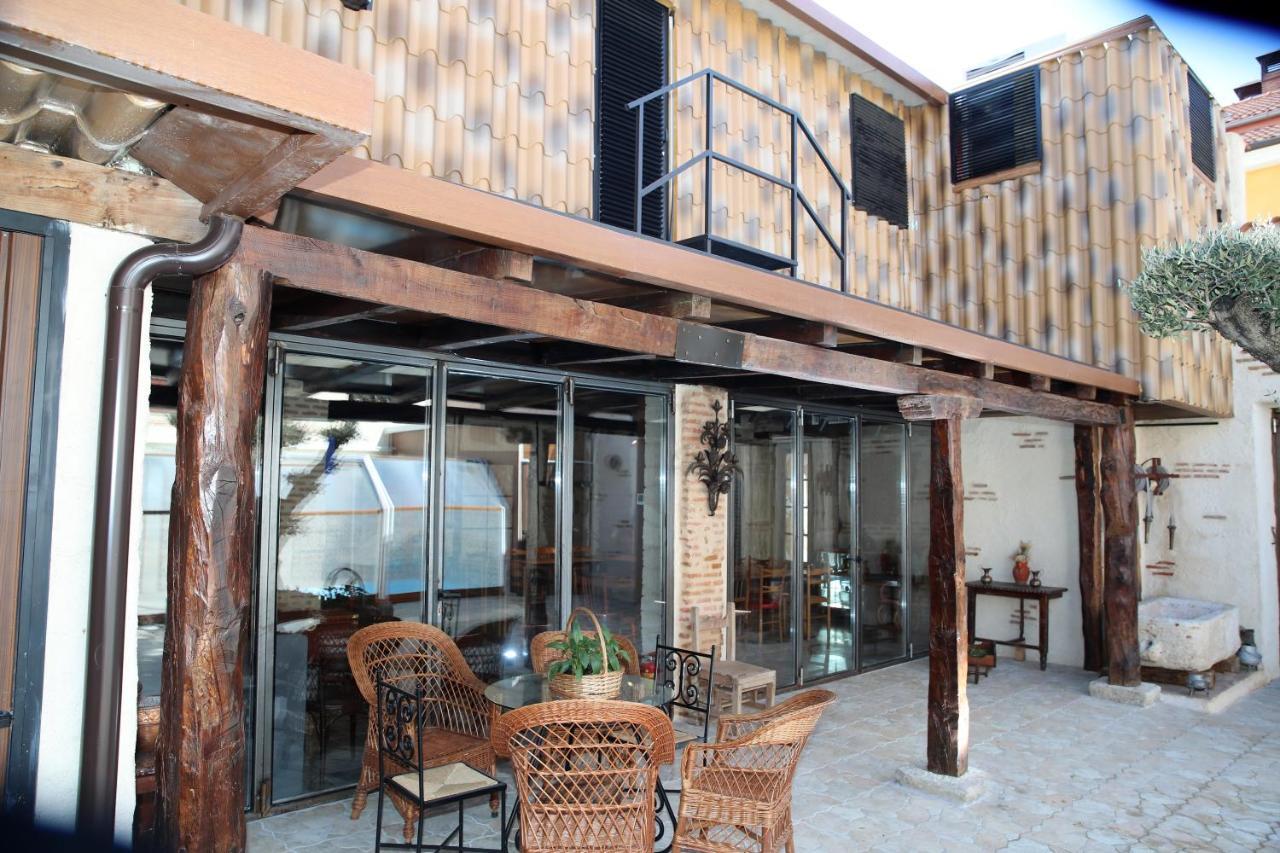 Affittacamere Casa Ruina Nava del Rey Esterno foto